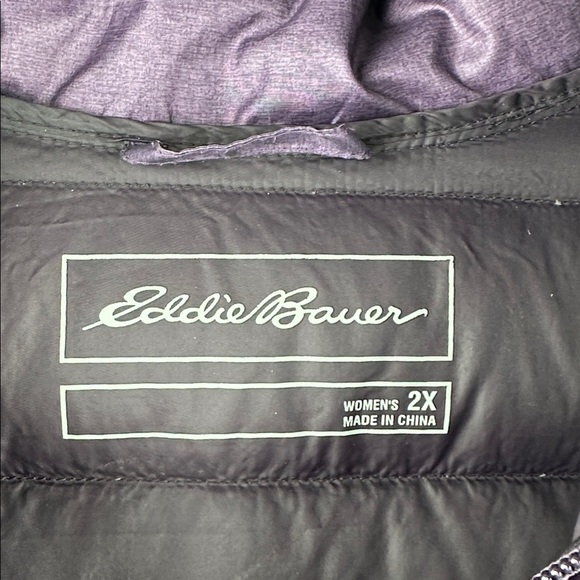 Eddie Bauer 650 Goose Down Packable Puffer Jacket - Picture 10 of 11